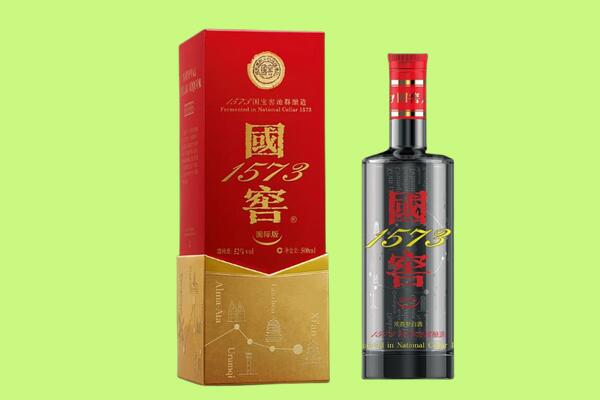乐山犍为县回收国窖1573.jpg
